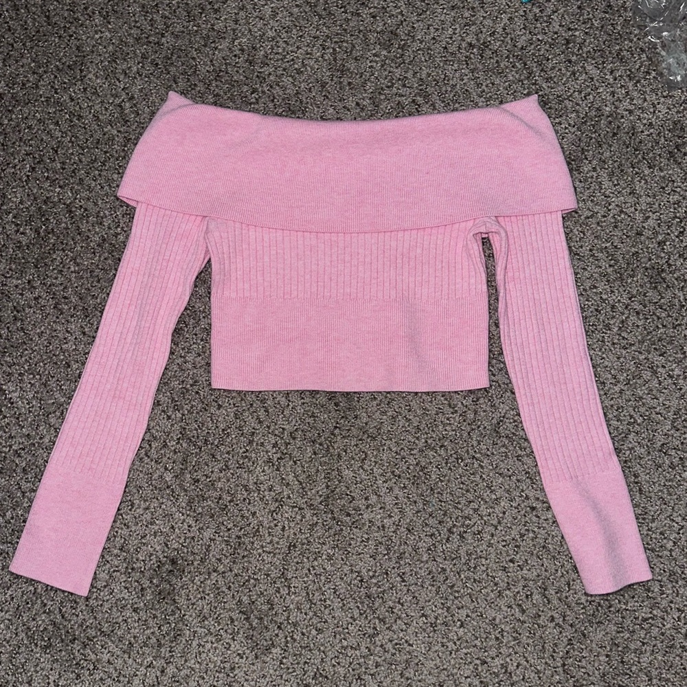 Wild Fable Off the shoulder top *Size Small